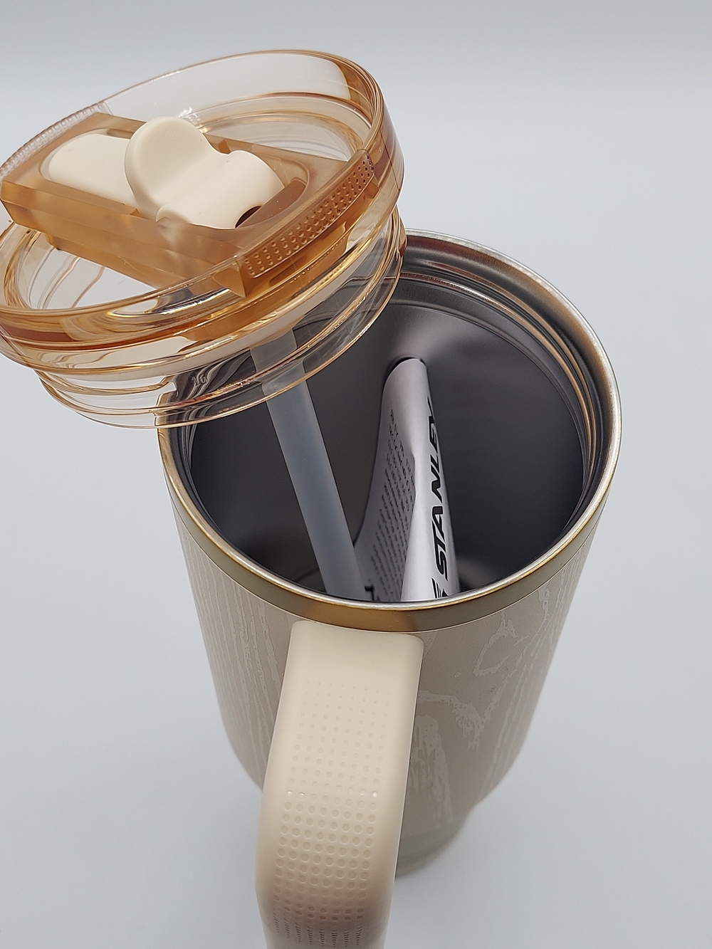 Stanley The Cheers & Cheer Quencher ProTour Flip Straw Tumbler | 30 OZ - Birch - Picture 5 of 7